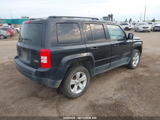 30096428 :رقم المزاد ، 1J4NF2GB2BD149359 vin ، 2011 Jeep Patriot Sport/north مزاد بيع