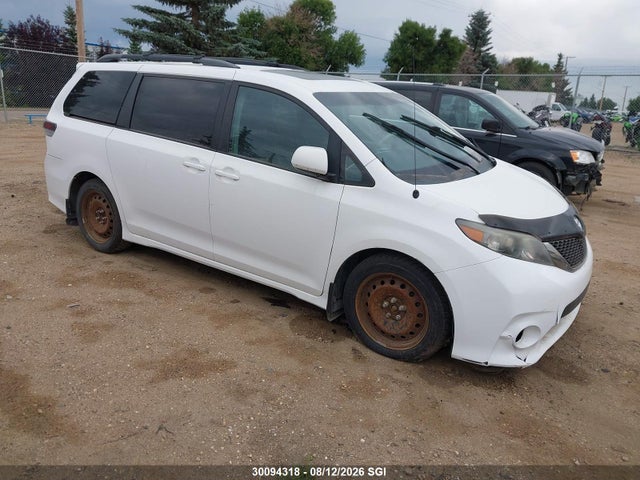 2011 Toyota Sienna Sport მანქანა იყიდება აუქციონზე, vin: 5TDXK3DC2BS032284, აუქციონის ნომერი: 30094318