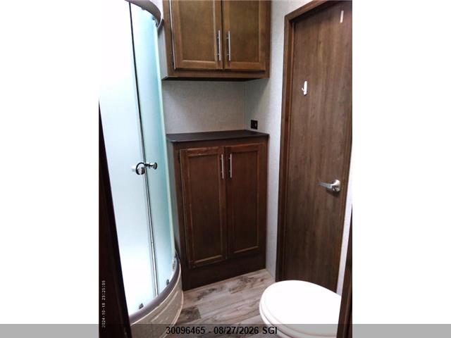 Keystone Cougar 5th Wheel Cougar 2018 4YDF36724J2510401 Image 15