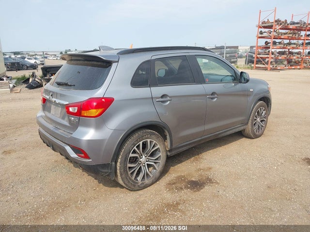 2018 Mitsubishi Rvr Se Limited/gt მანქანა იყიდება აუქციონზე, vin: JA4AJ4AW3JZ601339, აუქციონის ნომერი: 30096488