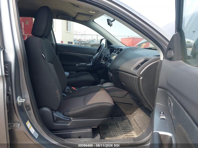 2018 Mitsubishi Rvr Se Limited/gt მანქანა იყიდება აუქციონზე, vin: JA4AJ4AW3JZ601339, აუქციონის ნომერი: 30096488