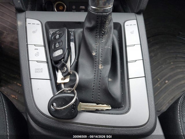 Продажа на аукционе авто 2018 Hyundai Elantra Sel/value/limited, vin: KMHD84LF6JU494209, номер лота: 30096509