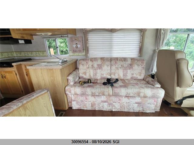 2001 R-vision Motorhome Condor Class A მანქანა იყიდება აუქციონზე, vin: 3RVMET0011C000417, აუქციონის ნომერი: 30096554