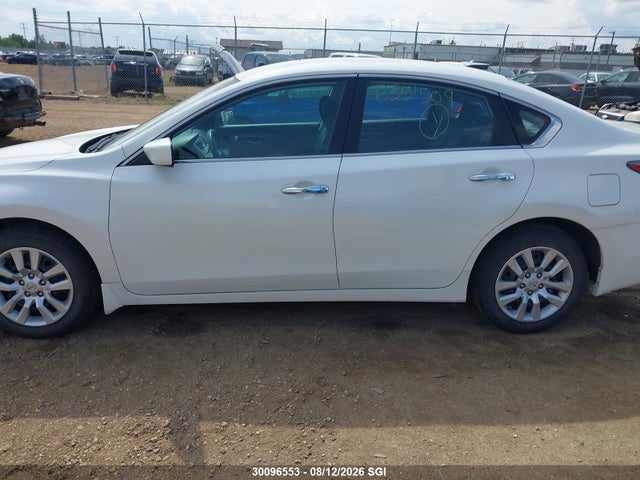 30096553 :رقم المزاد ، 1N4AL3AP2FN374619 vin ، 2015 Nissan Altima 2.5/s/sv/sl مزاد بيع