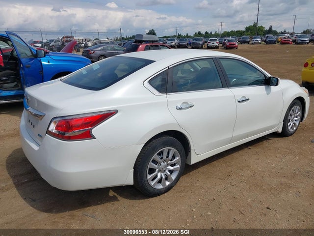 30096553 :رقم المزاد ، 1N4AL3AP2FN374619 vin ، 2015 Nissan Altima 2.5/s/sv/sl مزاد بيع