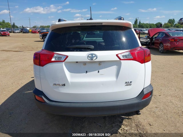 2T3RFREV4EW209758 Toyota Rav4 Xle