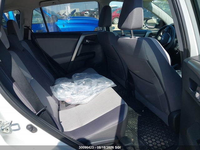 2T3RFREV4EW209758 Toyota Rav4 Xle