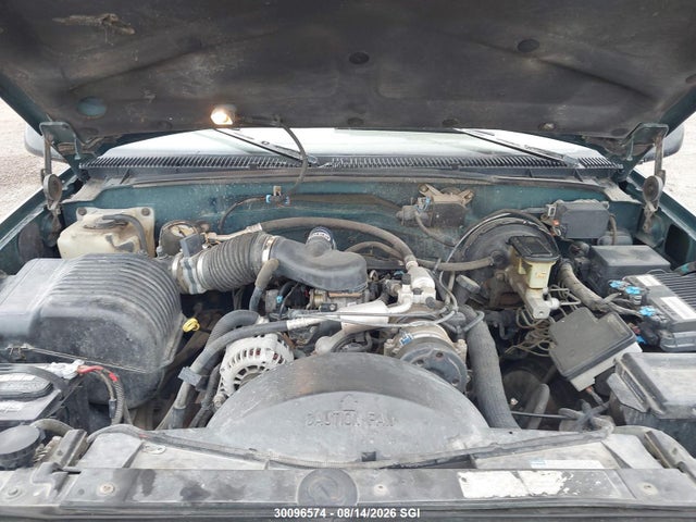 1997 Gmc Sierra K1500 მანქანა იყიდება აუქციონზე, vin: 2GTEK19R3V1514041, აუქციონის ნომერი: 30096574