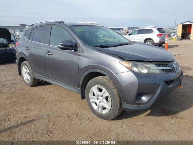 30096595 :رقم المزاد ، 2T3BFREV0FW314106 vin ، 2015 Toyota Rav4 Le مزاد بيع