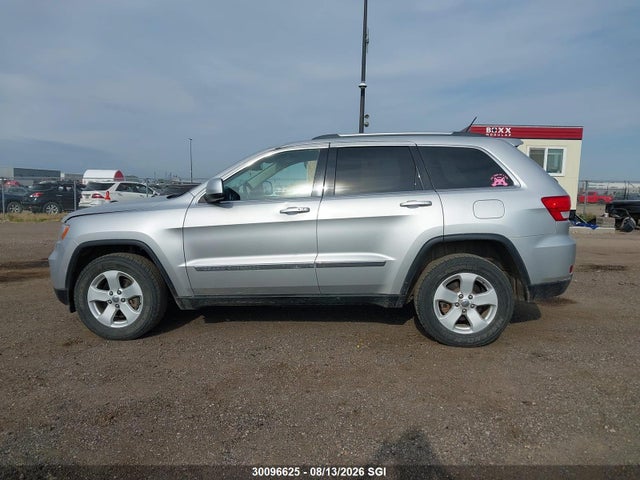 Продаж на аукціоні авто 2013 Jeep Grand Cherokee Laredo, vin: 1C4RJFAG5DC608989, номер лоту: 30096625