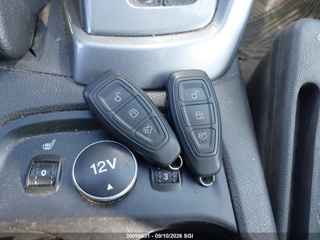 Продажа на аукционе авто 2012 Ford Focus Titanium, vin: 1FAHP3N24CL401084, номер лота: 30096631