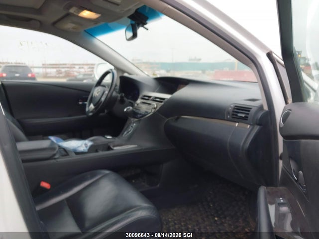 30096643 :رقم المزاد ، 2T2BK1BA4DC181707 vin ، 2013 Lexus Rx 350/base/f Sport مزاد بيع