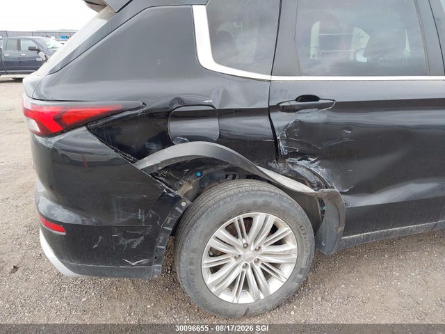 JA4J4UA85PZ602512 Mitsubishi Outlander Se