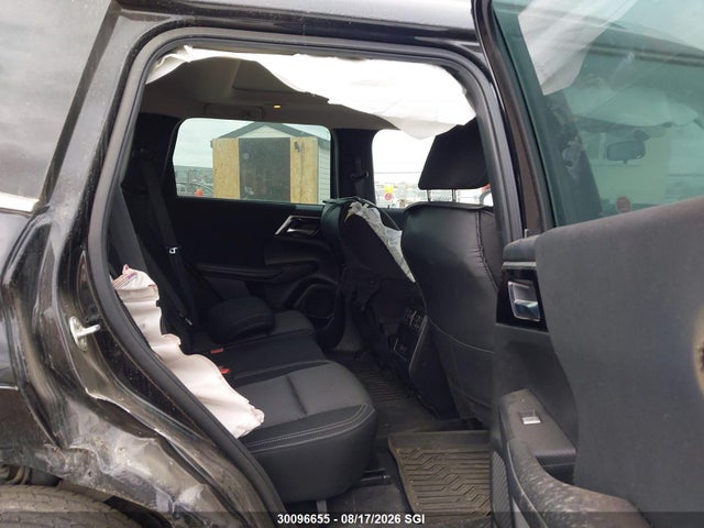 JA4J4UA85PZ602512 Mitsubishi Outlander Se