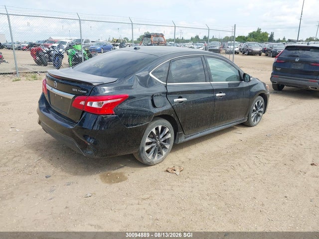 30094889 :رقم المزاد ، 3N1CB7AP4HY243696 vin ، 2017 Nissan Sentra Sr Turbo/nismo مزاد بيع