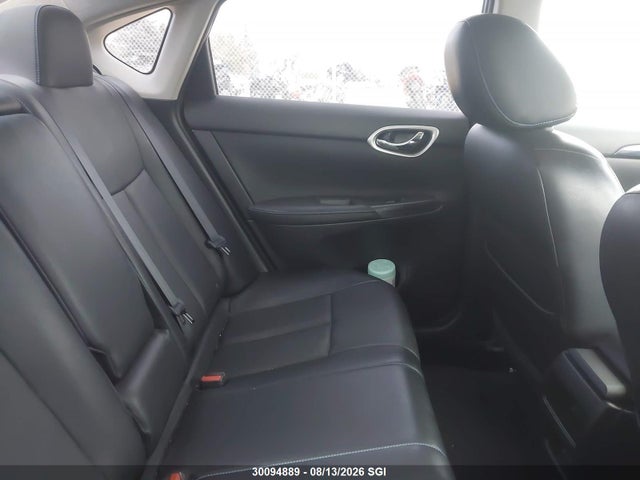 30094889 :رقم المزاد ، 3N1CB7AP4HY243696 vin ، 2017 Nissan Sentra Sr Turbo/nismo مزاد بيع