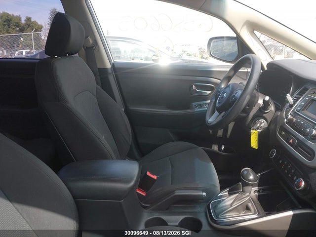 Продаж на аукціоні авто 2015 Kia Rondo, vin: KNAHT8A3XF7089865, номер лоту: 30096649