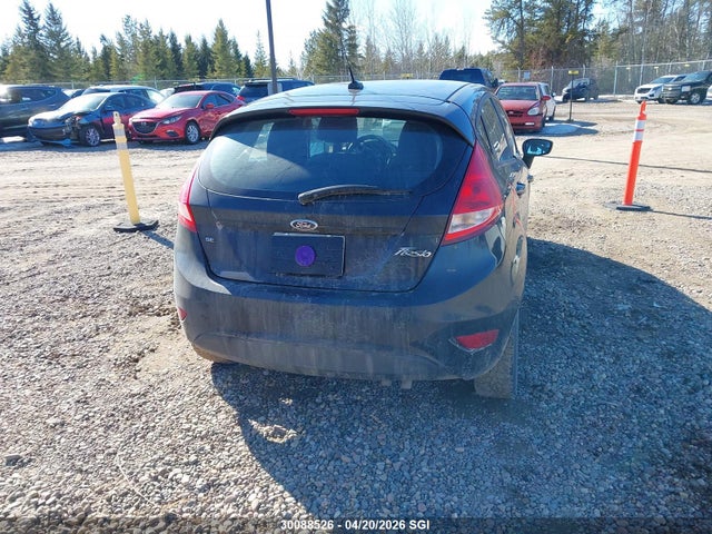 30088526 :رقم المزاد ، 3FADP4EJ3DM106294 vin ، 2013 Ford Fiesta Se مزاد بيع