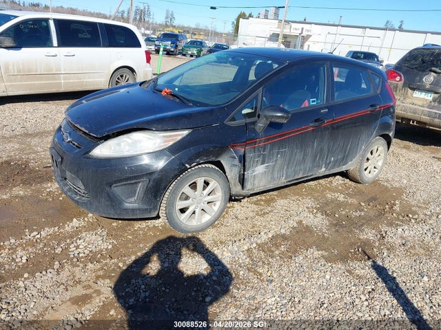 30088526 :رقم المزاد ، 3FADP4EJ3DM106294 vin ، 2013 Ford Fiesta Se مزاد بيع