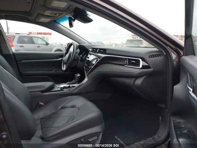 2018 Toyota Camry Hybrid/le/xle/se მანქანა იყიდება აუქციონზე, vin: 4T1B21HK7JU501505, აუქციონის ნომერი: 30096685