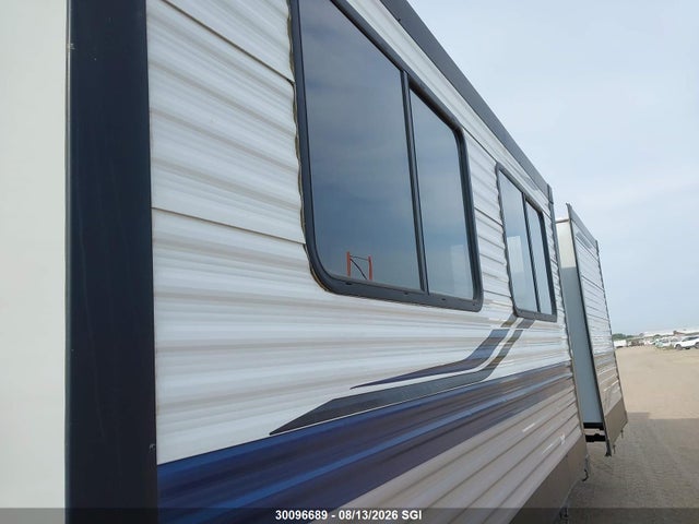 Keystone Springdale 2022 4YDTSGP27N3102888 Image 6