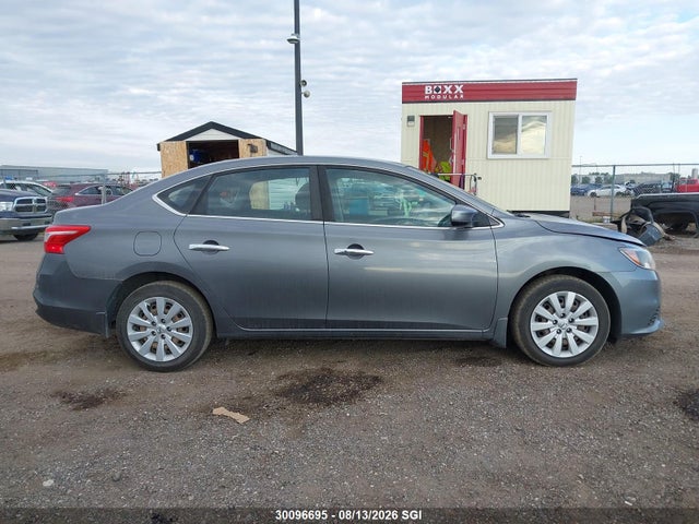 2018 Nissan Sentra S/sv/sr/sl მანქანა იყიდება აუქციონზე, vin: 3N1AB7AP3JY211741, აუქციონის ნომერი: 30096695