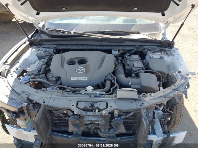 7MMVABDYXRN218543 Mazda Cx-50 Premium