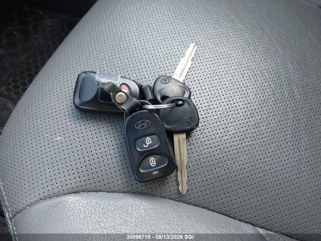Продажа на аукционе авто 2007 Hyundai Tucson Gl/gls, vin: KM8JM72D77U647494, номер лота: 30096719