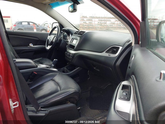 30096727 :رقم المزاد ، 3D4PH6FG3BT539803 vin ، 2011 Dodge Journey R/t مزاد بيع