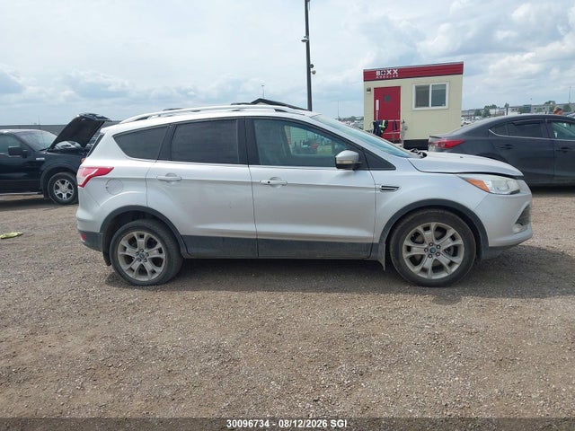 2014 Ford Escape Titanium მანქანა იყიდება აუქციონზე, vin: 1FMCU9J90EUA00739, აუქციონის ნომერი: 30096734