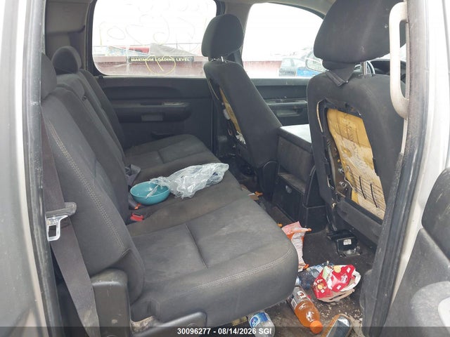 30096277 :رقم المزاد ، 3GCPKSE34BG210638 vin ، 2011 Chevrolet Silverado K1500 Lt مزاد بيع