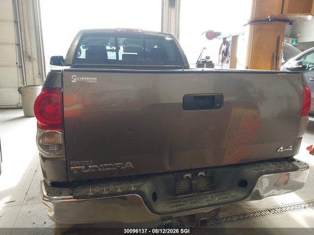 Продажа на аукционе авто 2007 Toyota Tundra Double Cab Sr5, vin: 5TFBT54167X002854, номер лота: 30096137