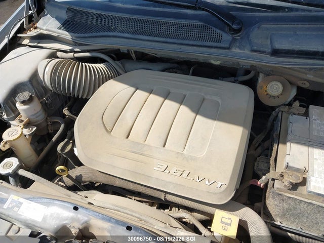 Dodge Grand Caravan Crew 2016 2C4RDGDG8GR354442 Image 10