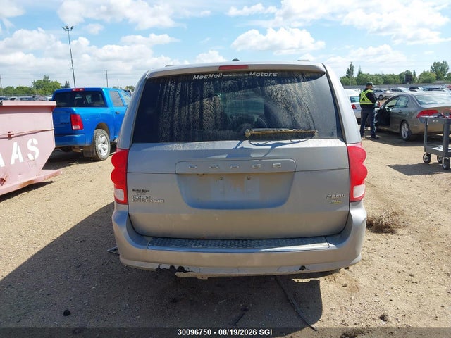 Dodge Grand Caravan Crew 2016 2C4RDGDG8GR354442 Image 15