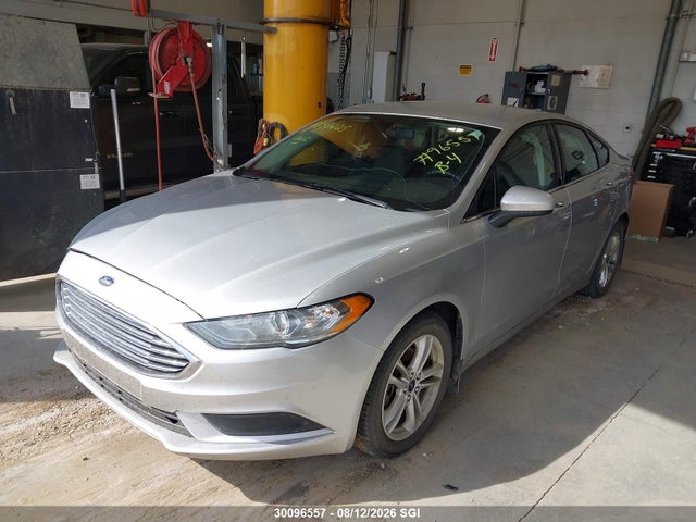 30096557 :رقم المزاد ، 3FA6P0H71JR237014 vin ، 2018 Ford Fusion Se مزاد بيع