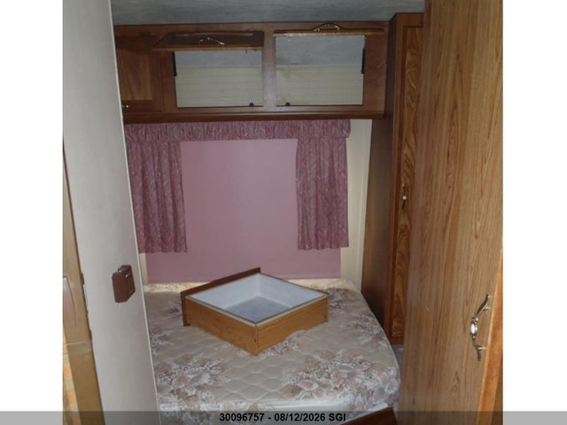 Продажа на аукционе авто 1989 Ford Econoline E350 Cutaway Van, vin: 1FDKE30G1KHB75656, номер лота: 30096757