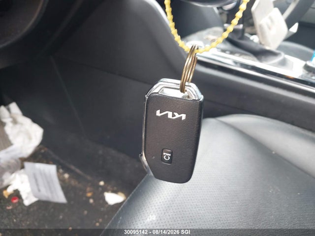 2023 Kia Sportage Lx მანქანა იყიდება აუქციონზე, vin: KNDPUCAF5P7063121, აუქციონის ნომერი: 30095142