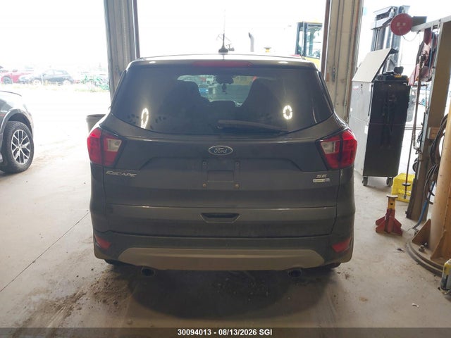 Ford ESCAPE SE 2019 1FMCU9GD1KUB70244 Image 16