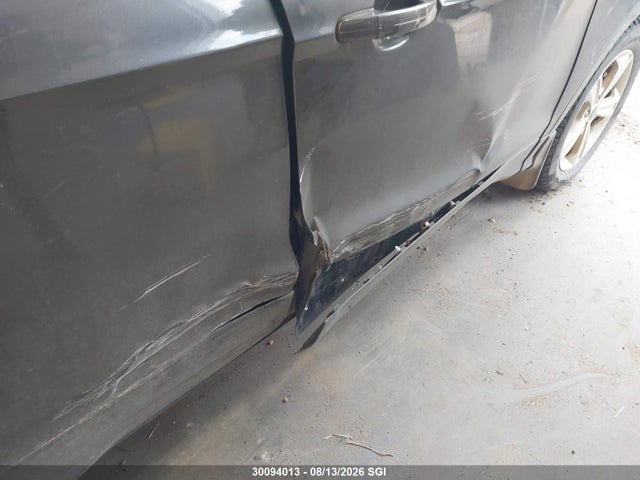 Ford ESCAPE SE 2019 1FMCU9GD1KUB70244 Image 6
