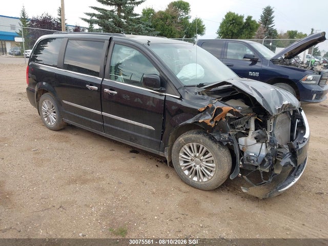 2015 Chrysler Town & Country Touring L მანქანა იყიდება აუქციონზე, vin: 2C4RC1CG5FR644119, აუქციონის ნომერი: 30075561