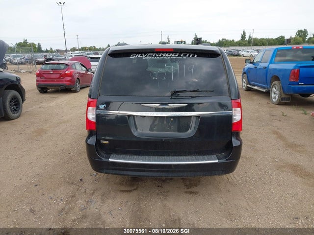 2015 Chrysler Town & Country Touring L მანქანა იყიდება აუქციონზე, vin: 2C4RC1CG5FR644119, აუქციონის ნომერი: 30075561