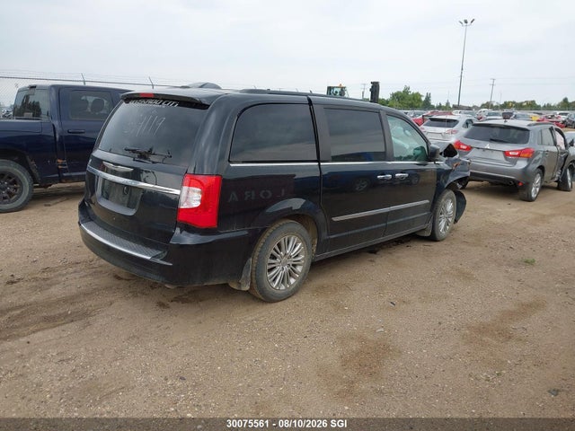 30075561 :رقم المزاد ، 2C4RC1CG5FR644119 vin ، 2015 Chrysler Town & Country Touring L مزاد بيع