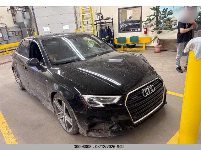 30096808 :رقم المزاد ، WAUJEGFF4LA026428 vin ، 2020 Audi A3 S-line Premium Plus مزاد بيع