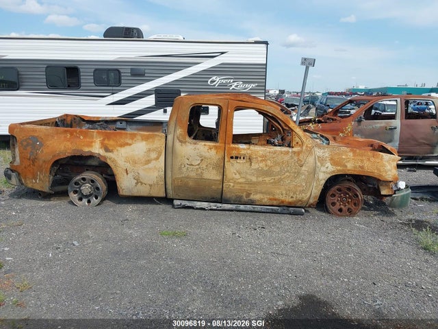 30096819 :رقم المزاد ، 1GTR2UEA6DZ407767 vin ، 2013 Gmc Sierra K1500 Sl مزاد بيع