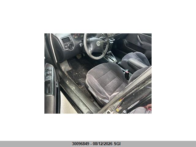 30096849 :رقم المزاد ، 3VWSK29M02M082247 vin ، 2002 Volkswagen Jetta Gls مزاد بيع