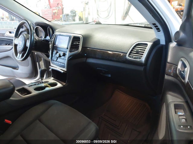 2012 Jeep Grand Cherokee Laredo მანქანა იყიდება აუქციონზე, vin: 1C4RJFAG6CC296647, აუქციონის ნომერი: 30096853