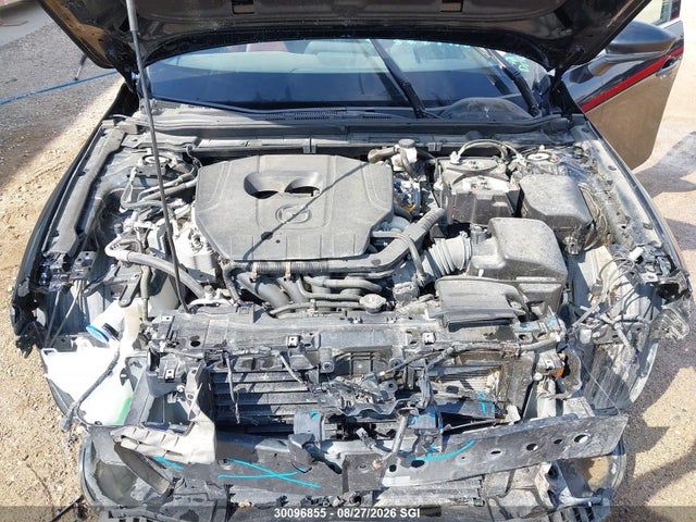 JM1BPBMM7P1608681 Mazda 3 Premium