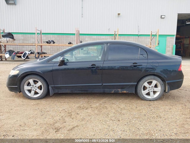 30095005 :رقم المزاد ، 2HGFA16588H113106 vin ، 2008 Honda Civic Lx مزاد بيع