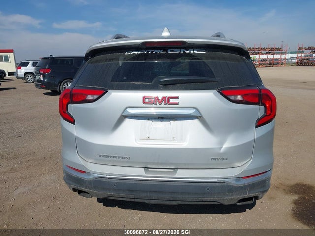 3GKALVEXXKL185635 GMC Terrain Slt