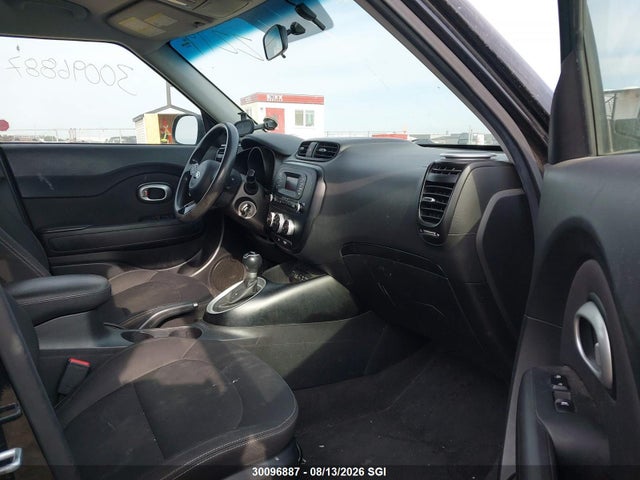 30096887 :رقم المزاد ، KNDJN2A23F7124894 vin ، 2015 Kia Soul مزاد بيع